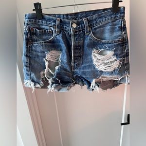 Levi destroyed Jean shorts size 27